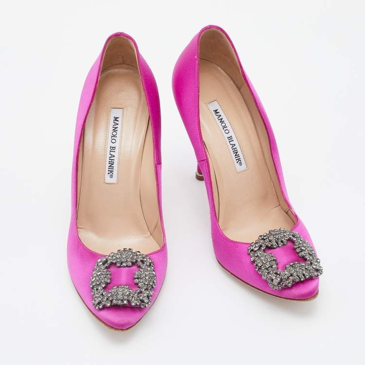 Pre Owned Manolo Blahnik Pink Satin Hangisi Crystal Embellished Pumps Size 37.5