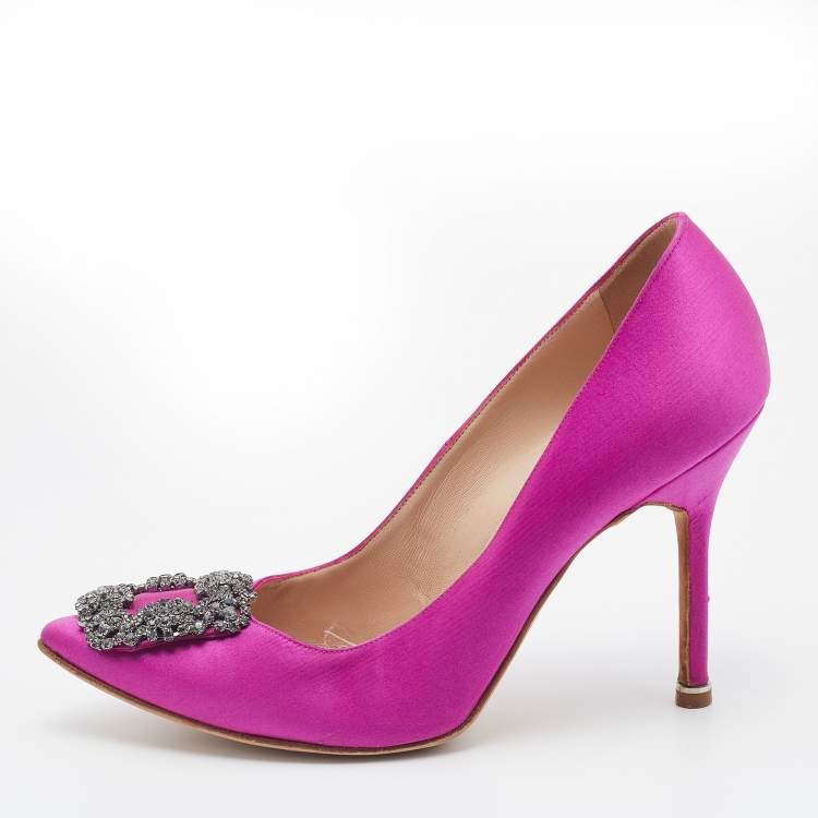 Pre Owned Manolo Blahnik Pink Satin Hangisi Crystal Embellished Pumps Size 37.5