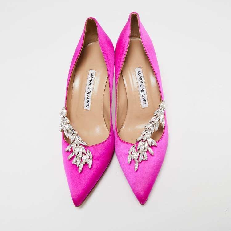 Pre Owned Manolo Blahnik Pink Satin Nadira Crystal Embellished Pointed Toe Pumps Size 37.5