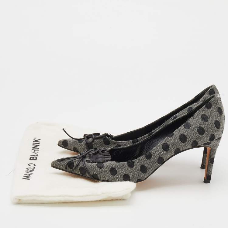 Pre Owned Manolo Blahnik Grey/Black Polka Dot Denim and Leather Pointed Toe Pumps Size 40.5