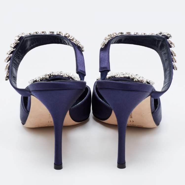 Pre Owned Manolo Blahnik Blue Satin Lurum Sandals Size 41