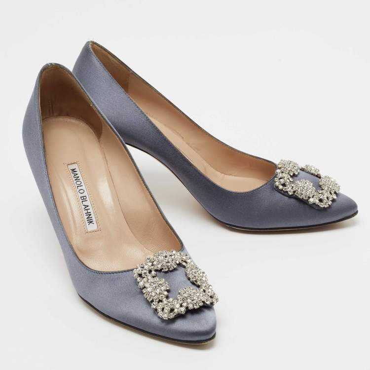 Pre Owned Manolo Blahnik Grey Satin Hangisi Embellished Pumps Size 38.5
