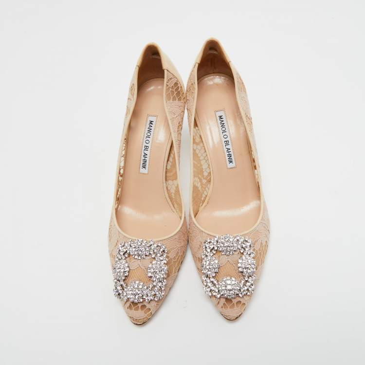 Pre Owned Manolo Blahnik Beige Lace Hangisi  Pumps Size 38.5