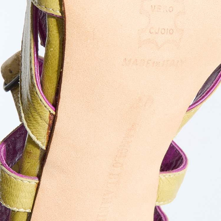 Pre Owned Manolo Blahnik Yellow Leather Cut Out Pumps Size 40