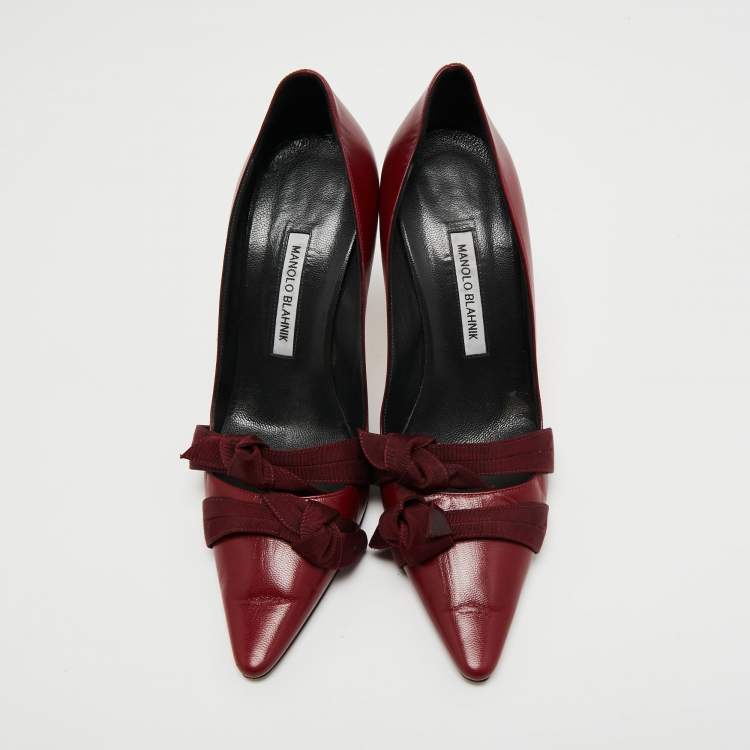 Pre Owned Manolo Blahnik Burgundy Leather Pointed Toe  Pumps Size 40.5