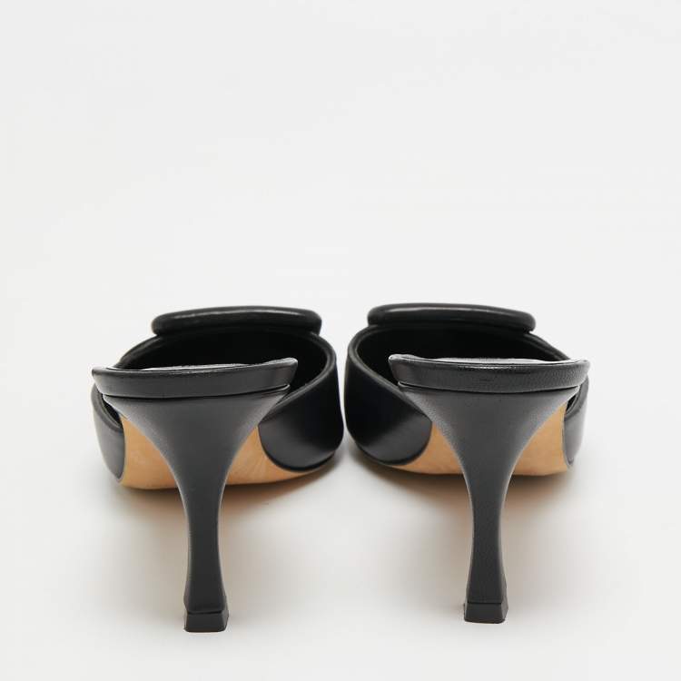 Pre Owned Manolo Blahnik Black Leather Maysale Mules Size 37