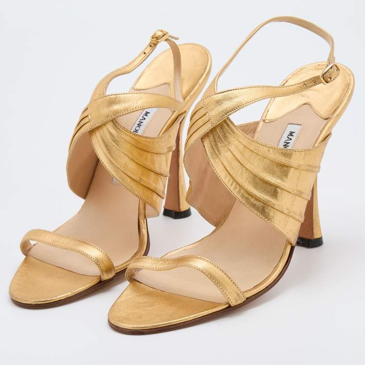Pre Owned Manolo Blahnik Gold Leather Ankle Strap Sandals Size 40