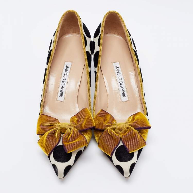 Pre Owned Manolo Blahnik Tricolor Polka Dot Velvet Gorina Pumps Size 36