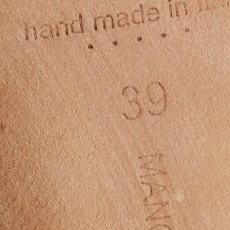 Pre Owned Manolo Blahnik Light Grey Satin Pearl Embellished Pumps Size 39