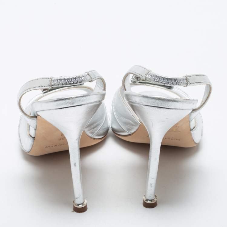 Pre Owned Manolo Blahnik Silver Leather Cassia Slingback Sandals Size 38