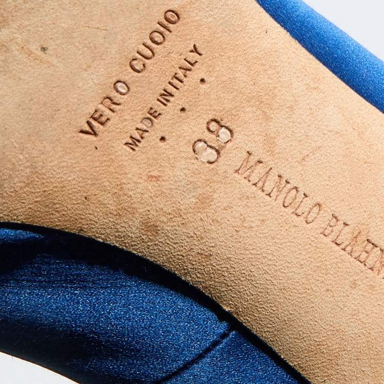 Pre Owned Manolo Blahnik Blue Satin Hangisi Pumps Size 38