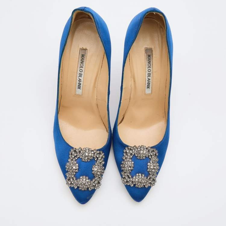 Pre Owned Manolo Blahnik Blue Satin Hangisi Pumps Size 38