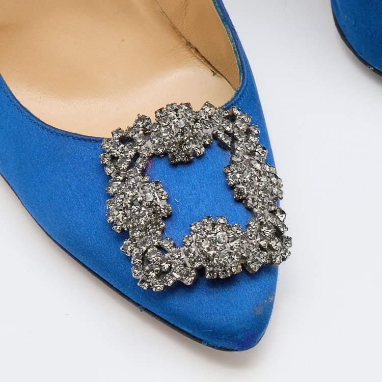 Pre Owned Manolo Blahnik Blue Satin Hangisi Pumps Size 38