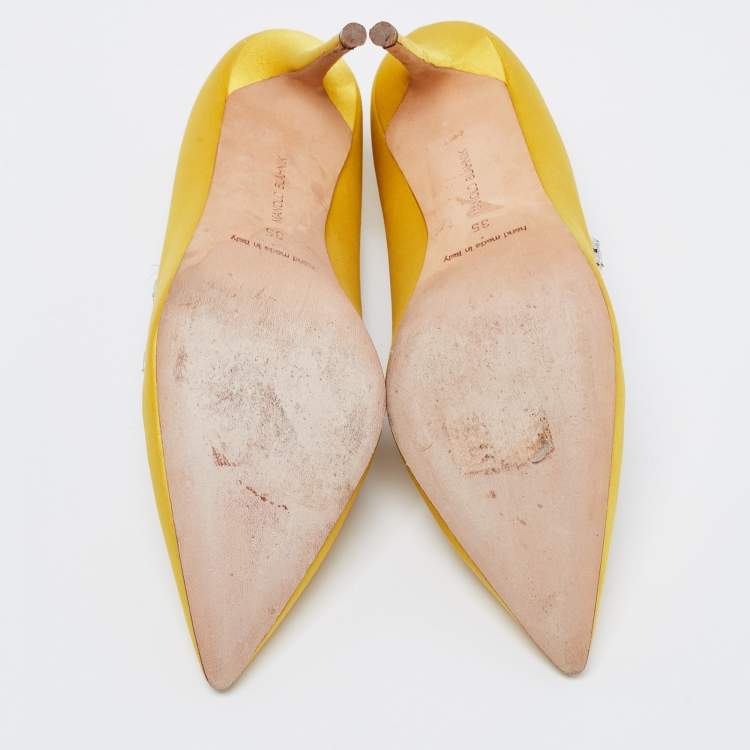 Pre Owned Manolo Blahnik Yellow Satin Embellished Nadira Pumps Size 35