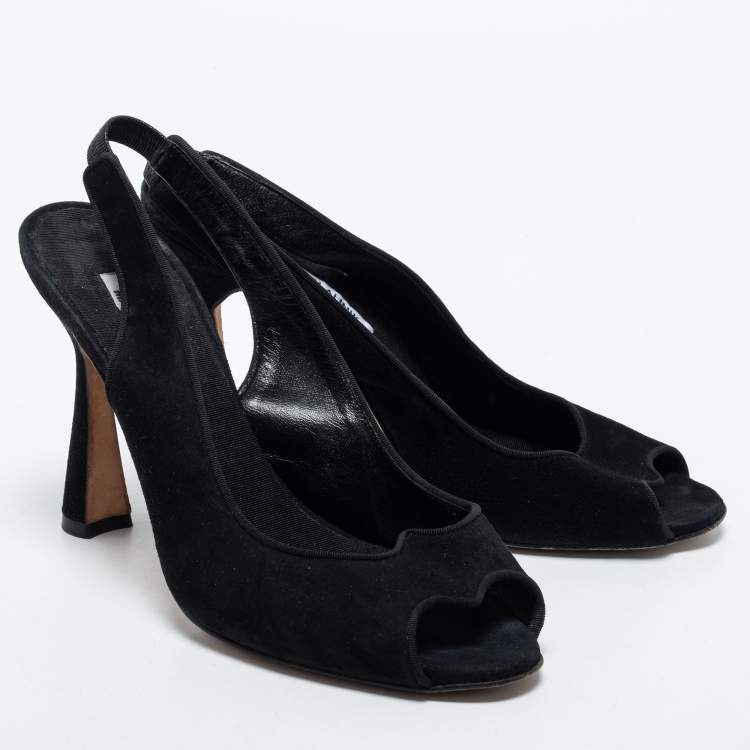 مملوكة مسبقًا Manolo Blahnik Black  Suede Slingback Peep Toe Pumps Size 37