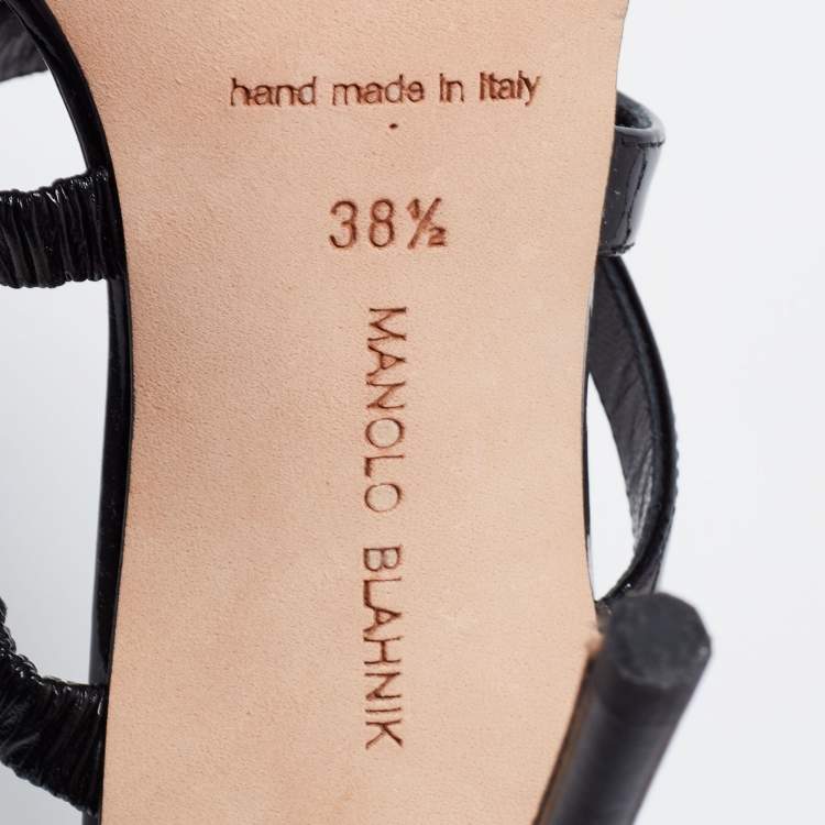 مملوكة مسبقًا Manolo Blahnik Black Patent Leather Cross Strap Open Toe Sandals Size 38.5