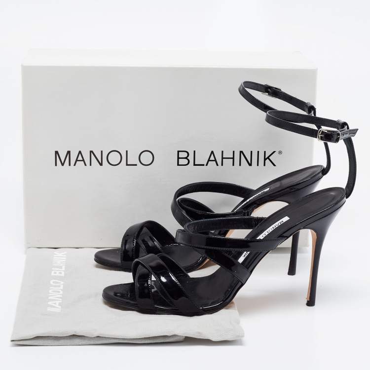 مملوكة مسبقًا Manolo Blahnik Black Patent Leather Cross Strap Open Toe Sandals Size 38.5