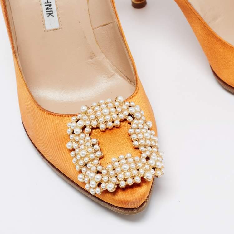 Pre Owned Manolo Blahnik Orange Satin Hangisi Pumps Size 36.5
