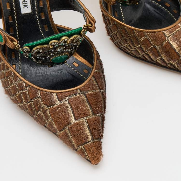 مملوكة مسبقًا Manolo Blahnik Brown Calf Hair and Leather Embellished Pumps Size 38