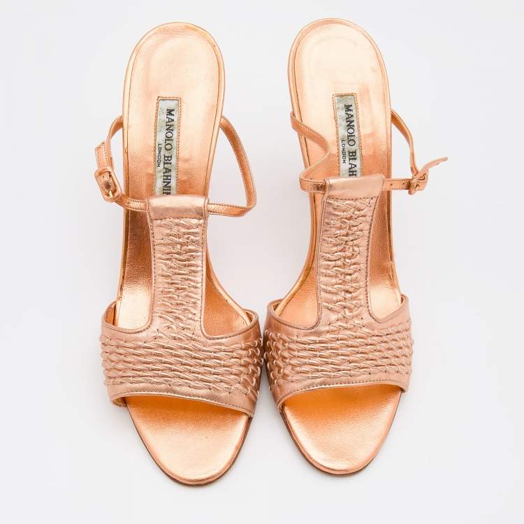 Pre Owned Manolo Blahnik Metallic Bronze Woven Leather T-Strap Sandals Size 41