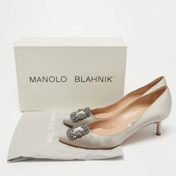 Pre Owned Manolo Blahnik Grey Satin Hangisi Pumps Size 39.5