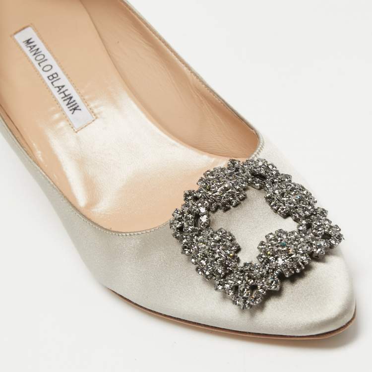 Pre Owned Manolo Blahnik Grey Satin Hangisi Pumps Size 39.5