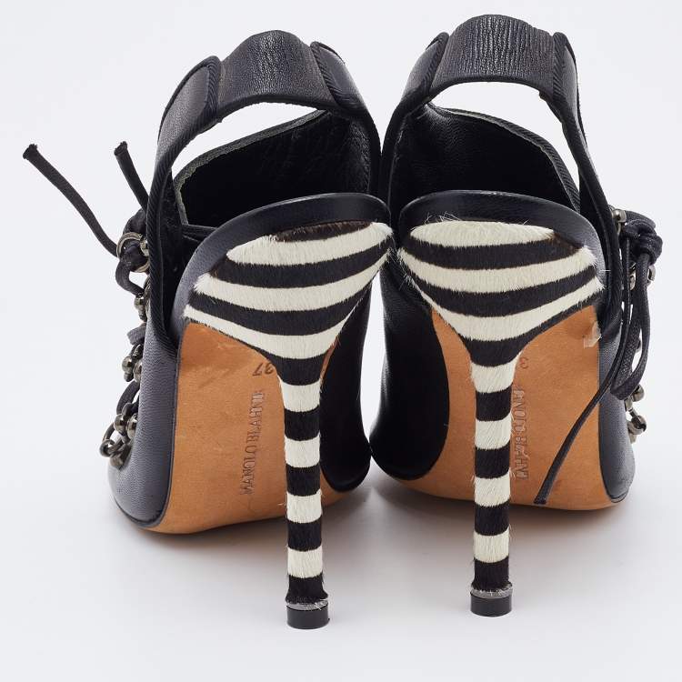 مملوكة مسبقًا Manolo Blahnik Black Leather Lace Slingback Sandals Size 37