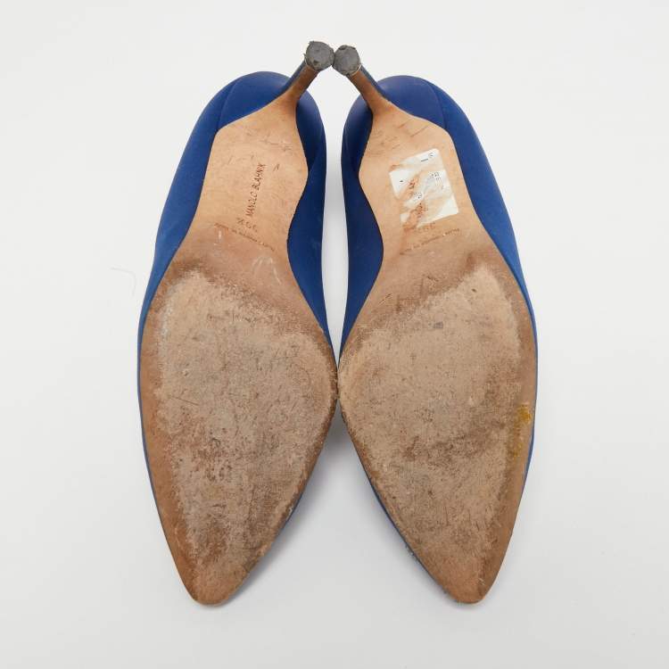 Pre Owned Manolo Blahnik Blue Satin Hangisi Pumps Size 39.5