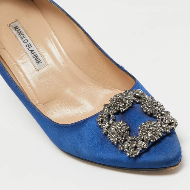 Pre Owned Manolo Blahnik Blue Satin Hangisi Pumps Size 39.5