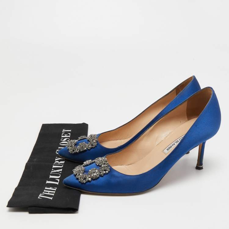 Pre Owned Manolo Blahnik Blue Satin Hangisi Pumps Size 39.5
