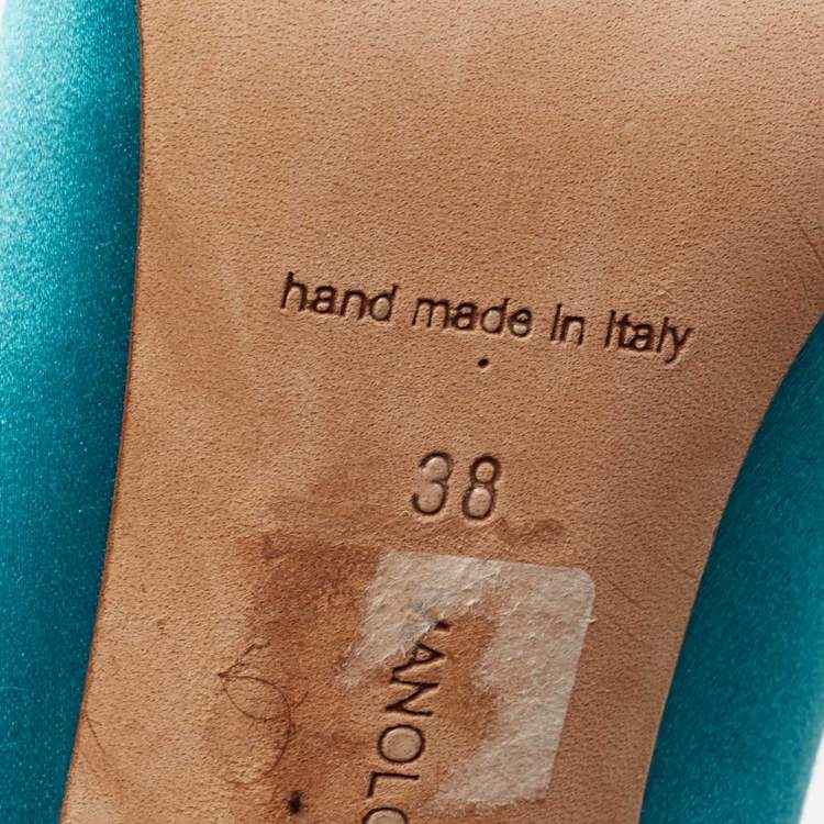 Pre Owned Manolo Blahnik Turquoise Satin Hangisi Pumps Size 38