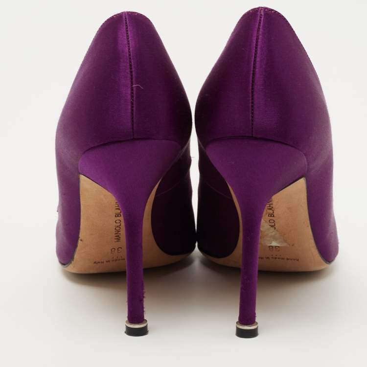Pre Owned Manolo Blahnik Purple Satin Hangisi Pumps Size 38