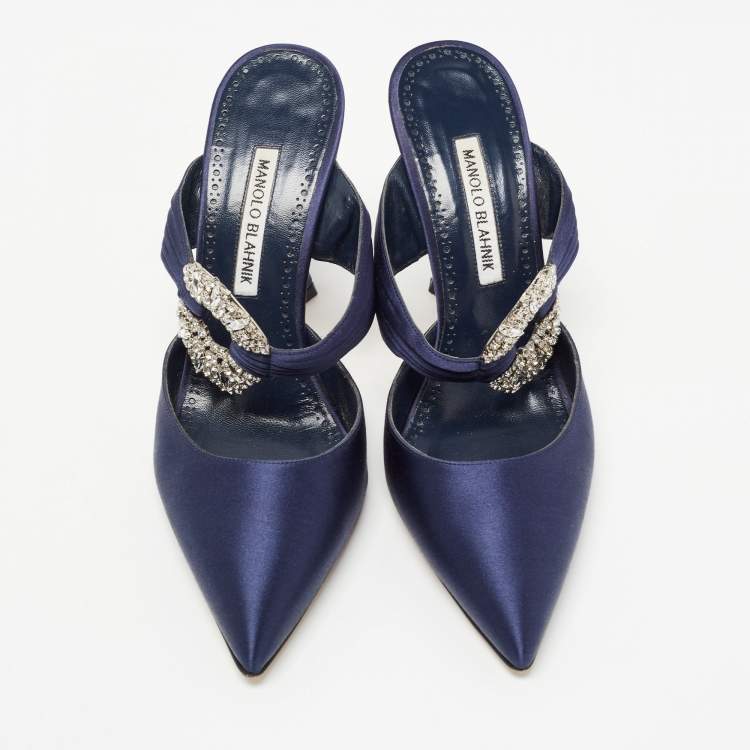 Pre Owned Manolo Blahnik Navy Blue Satin Crystal Embellished Pointed Toe Mules Size 39