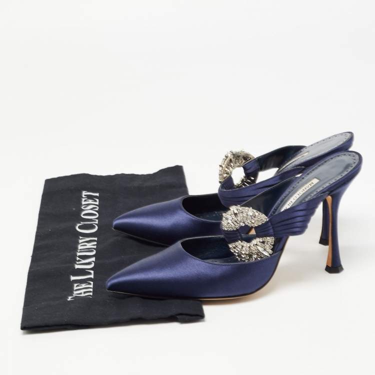 Pre Owned Manolo Blahnik Navy Blue Satin Crystal Embellished Pointed Toe Mules Size 39