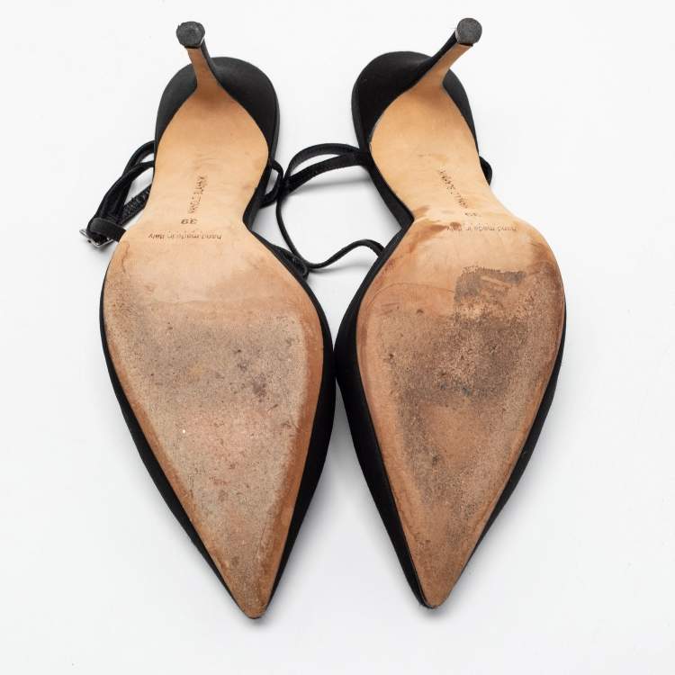 مملوكة مسبقًا Manolo Blahnik Black Satin Jamala Crystal Embellished Ankle Strap Sandals Size 39