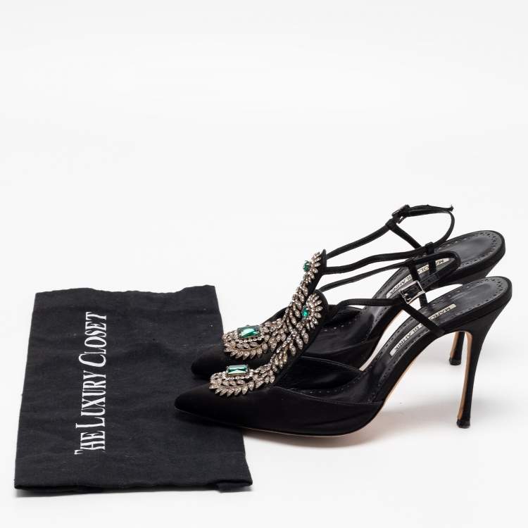 مملوكة مسبقًا Manolo Blahnik Black Satin Jamala Crystal Embellished Ankle Strap Sandals Size 39