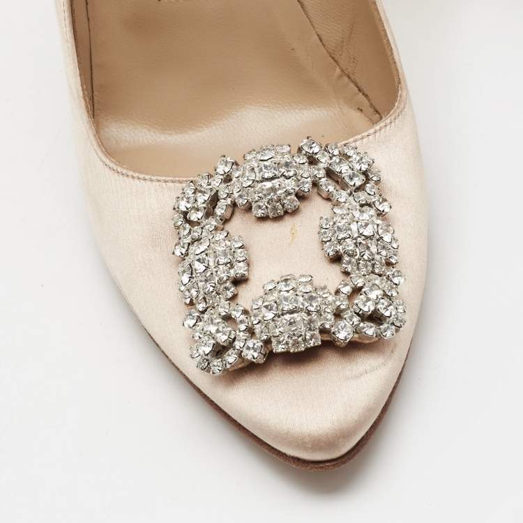 Pre Owned Manolo Blahnik Beige Satin Hangisi Crystal Embellished Pumps Size 38