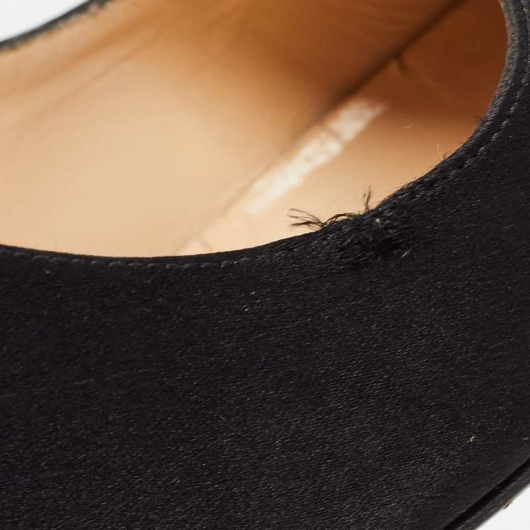 Pre Owned Manolo Blahnik Black Satin Hangisi Pumps Size 37.5