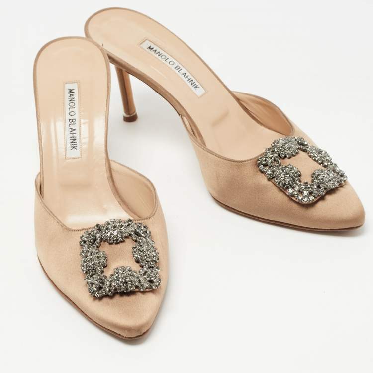 Pre Owned Manolo Blahnik Light Brown Satin Hangisimu Mules Size 40