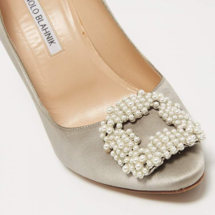 Pre Owned Manolo Blahnik Grey Satin Hangisi Pumps Size 38.5
