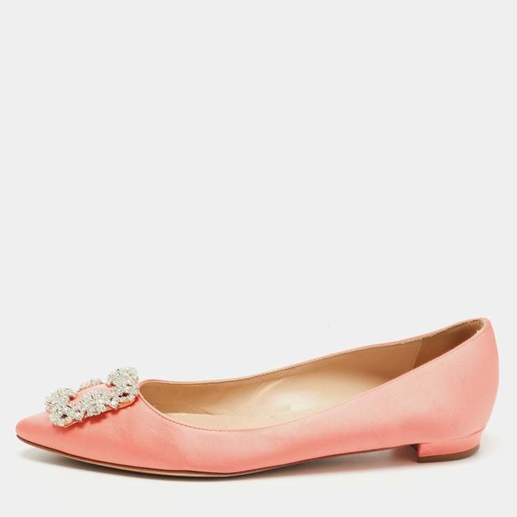 Manolo Blahnik Peach Pink Satin Hangisi Ballet Flats Size 38.5 Manolo  Blahnik | The Luxury Closet