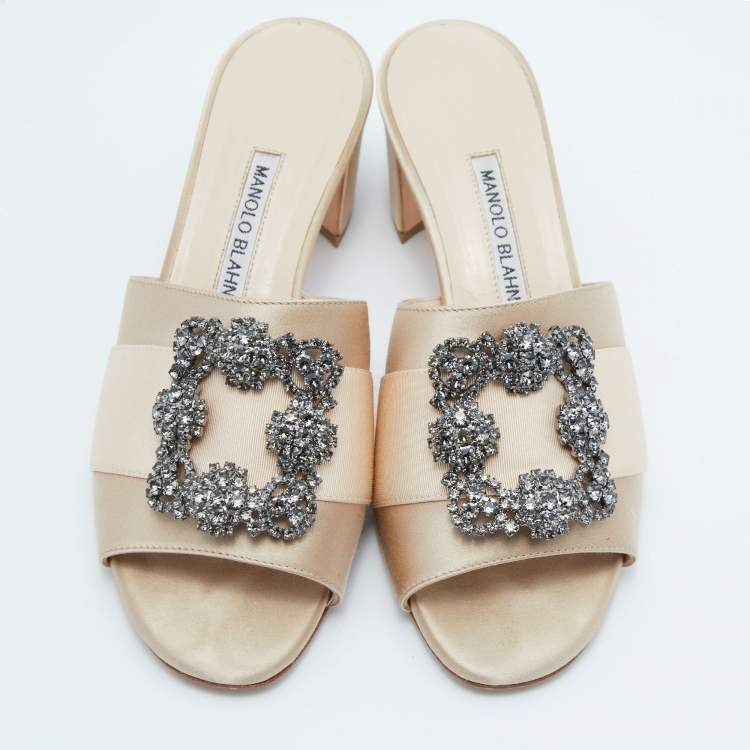 Pre Owned Manolo Blahnik Beige Satin Embellished Martanew Slide Sandals Size 38