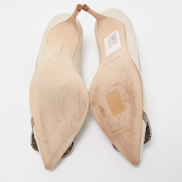 Pre Owned Manolo Blahnik Beige/Grey Satin Gotrian Crystal Embellished Pumps Size 37