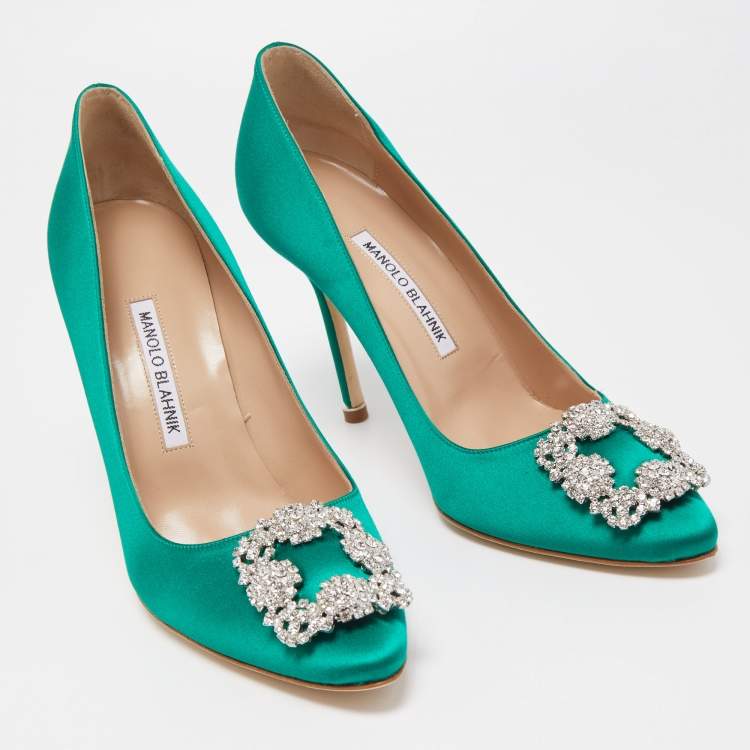 Pre Owned Manolo Blahnik Green Satin Hangisi Pumps Size 38.5