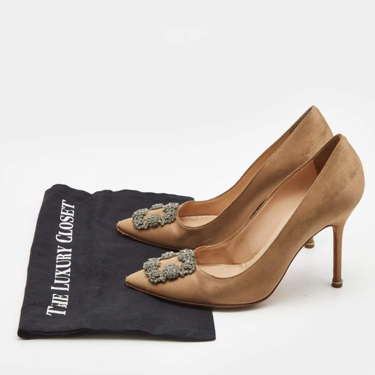 Pre Owned Manolo Blahnik Brown Satin Hangisi Pumps Size 40