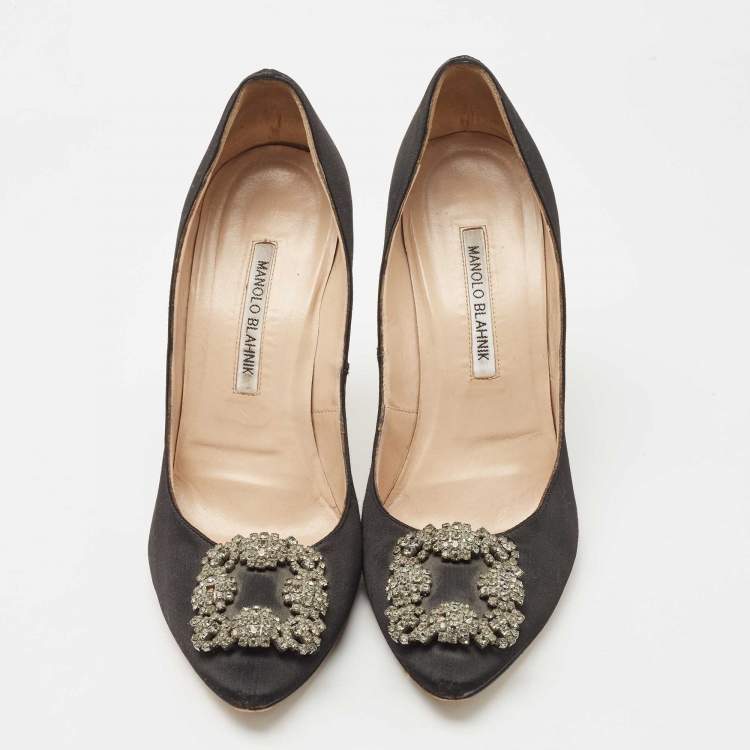 Pre Owned Manolo Blahnik Black Satin Hangisi Pumps Size 40