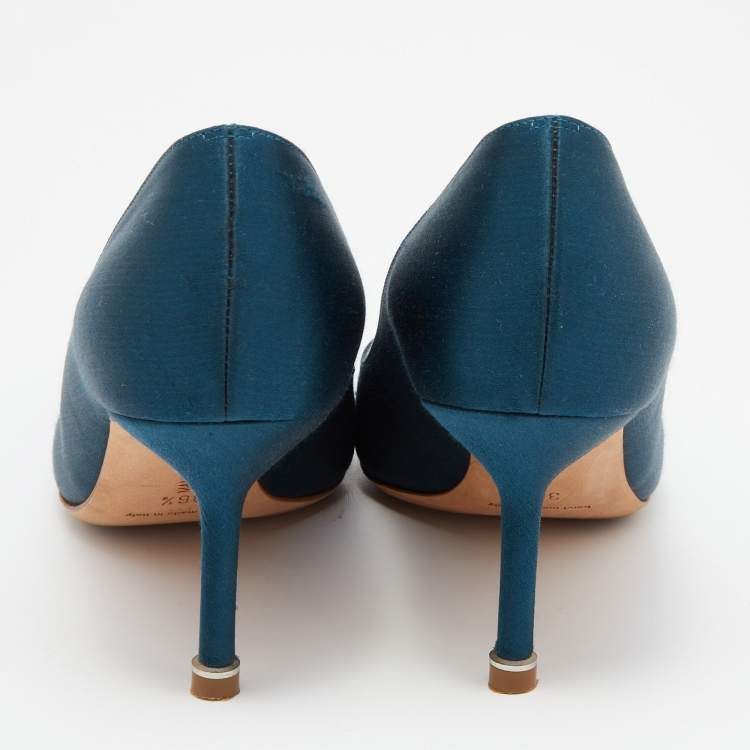 Pre Owned Manolo Blahnik Green Satin Hangisi Pumps Size 36.5