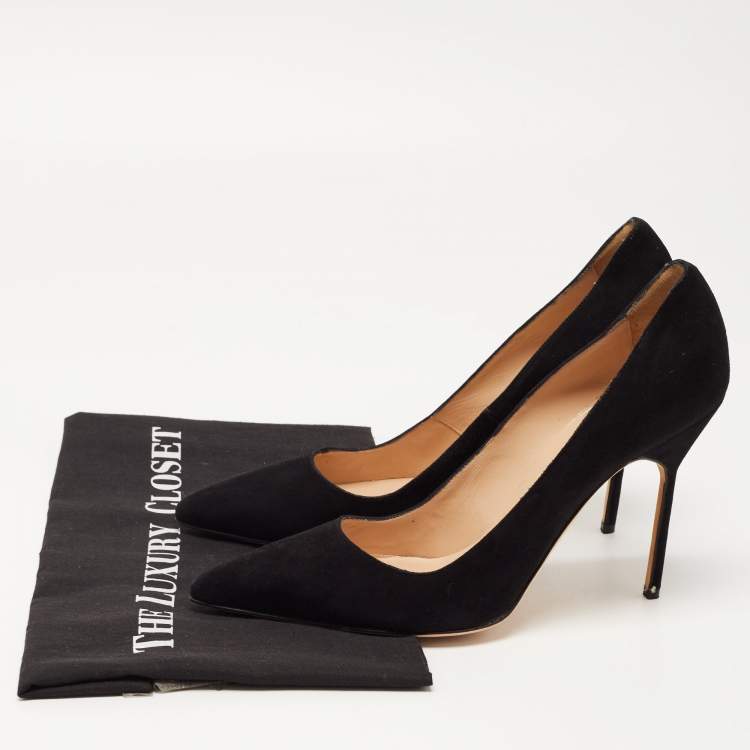 مملوكة مسبقًا Manolo Blahnik Black Suede BB Pumps Size 39.5