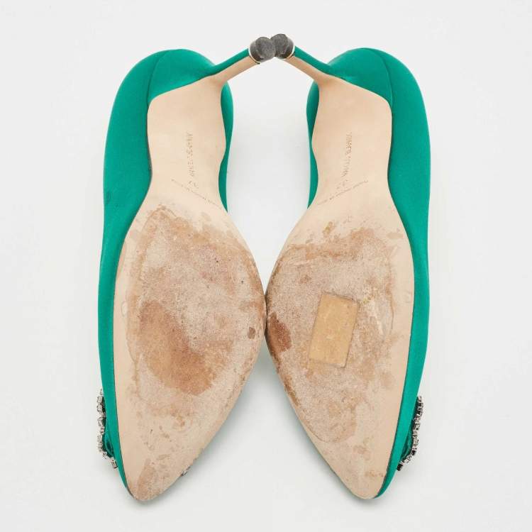 Pre Owned Manolo Blahnik Green Satin Hangisi Pumps Size 37