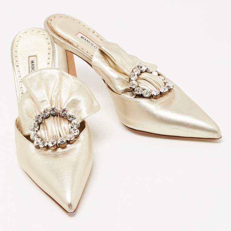 Pre Owned Manolo Blahnik Metallic Gold Leather Crystal Embellished Mules Size 38.5     